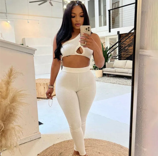 Ensemble white